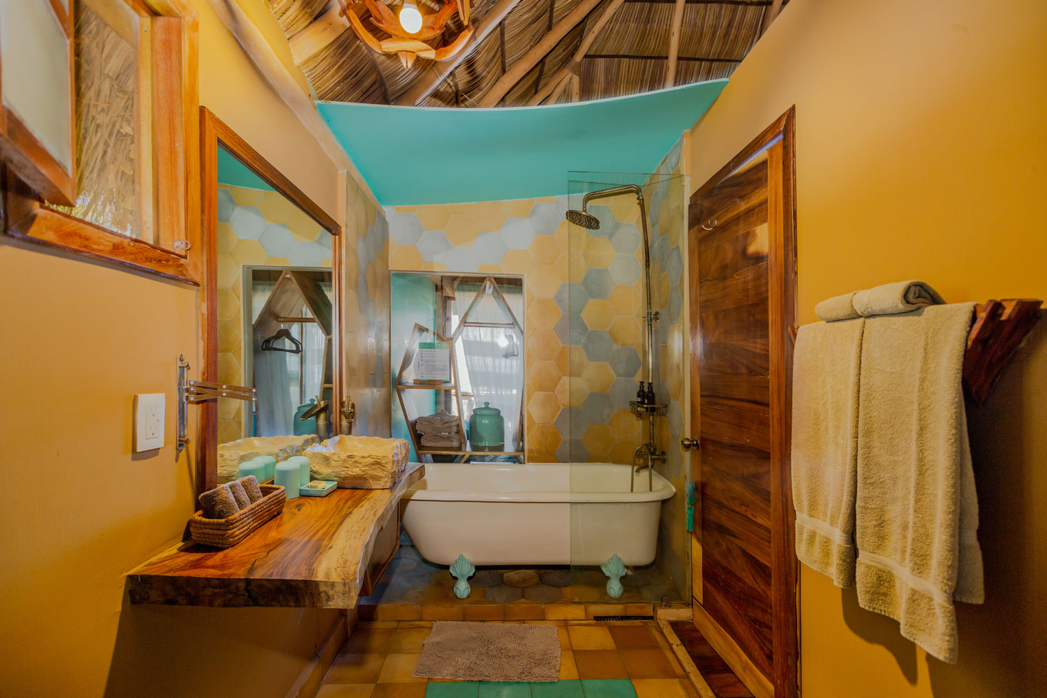 Master Suite Ocean Front with ocean view